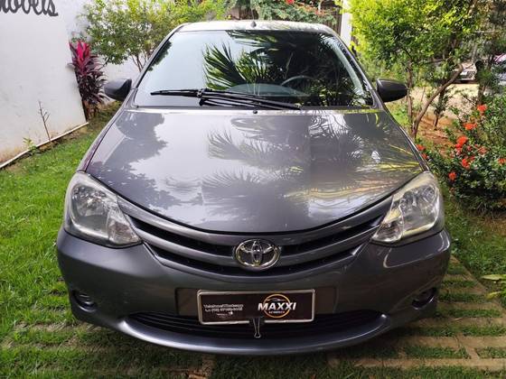 TOYOTA ETIOS 1.3 X 16V FLEX 4P MANUAL